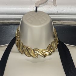 Gold Choker Necklace