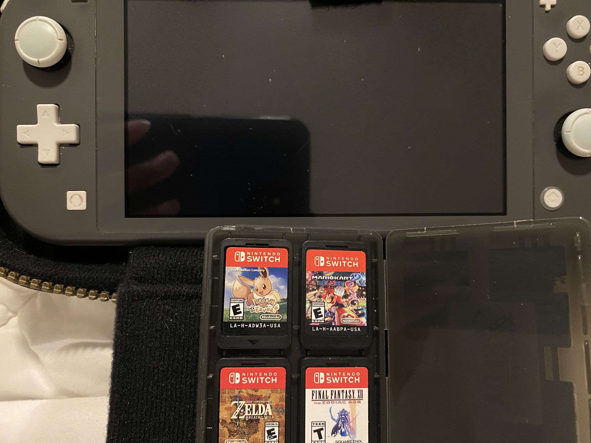 Nintendo Switch Lite (Grey) Bundle