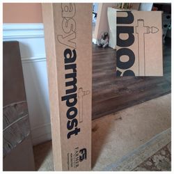 New In the Box Realtor's Armpost