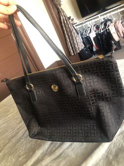Tommy Hilfiger purse