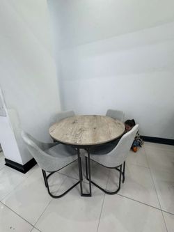 Dining Set For Sale 