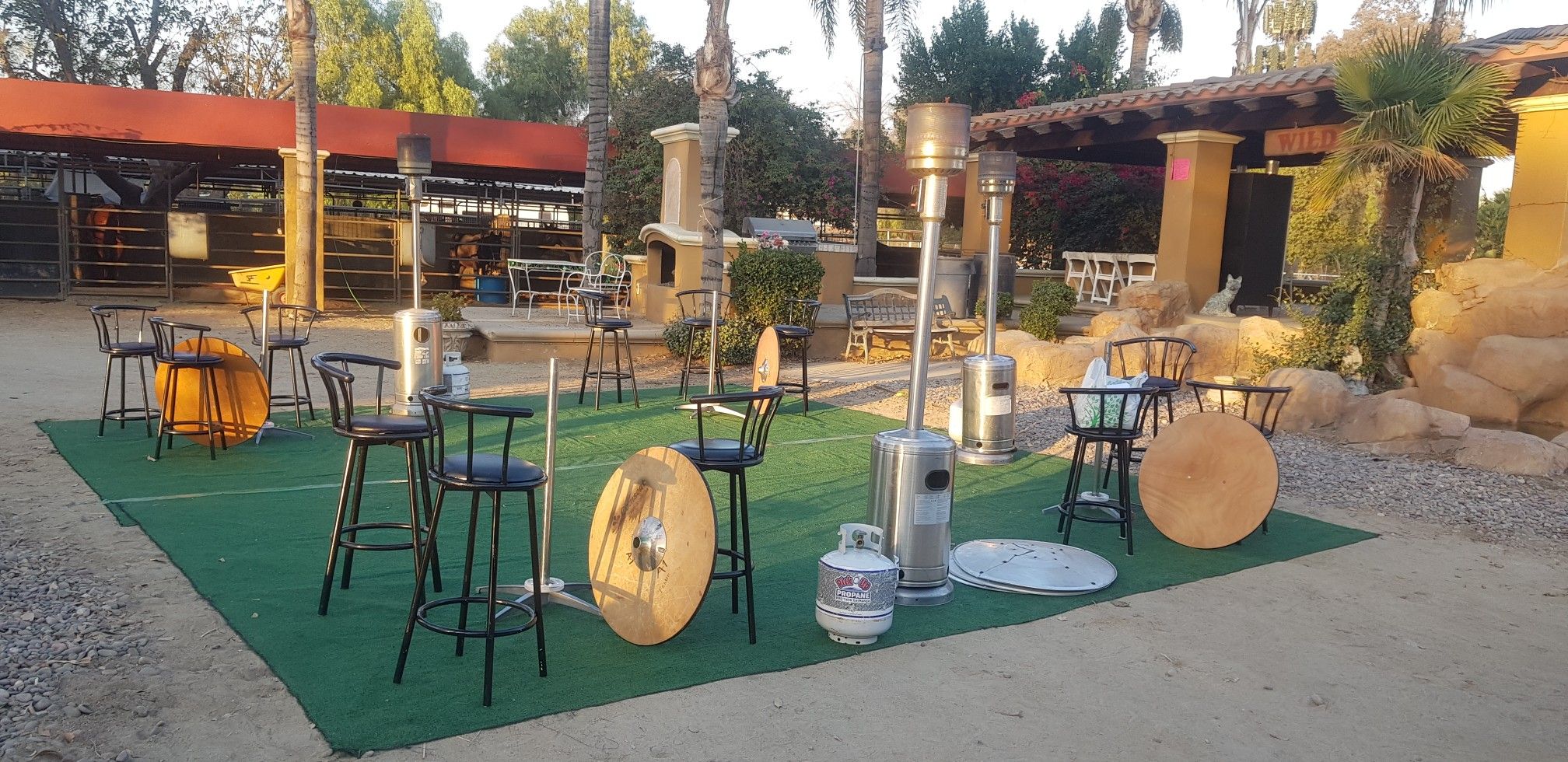 COCKTAIL TABLES HEATER BENCHES ARTIFICIAL GRASS LIGHTS