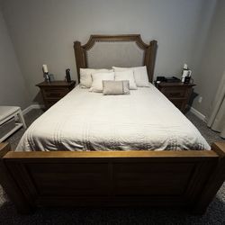 QUEEN BED WOOD $250 OBO