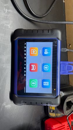 Autel scanner and key programming