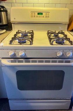 Gas stove