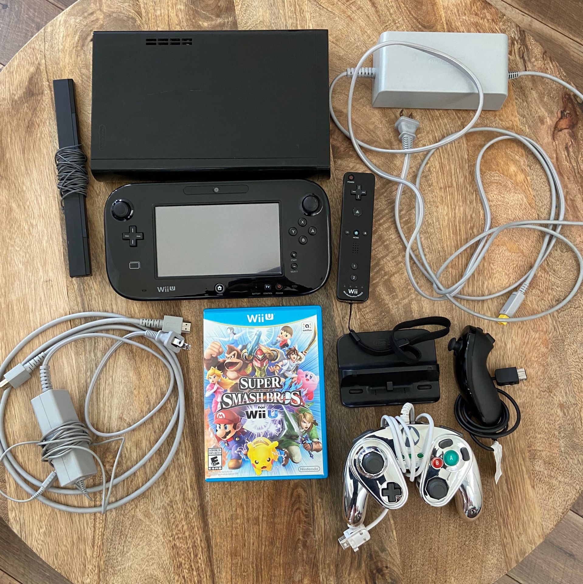 Nintendo Wii U Console Bundle + Super Smash Bro’s Game for Sale in