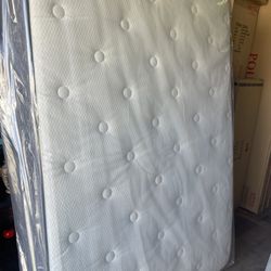 Full Size Mattress Serta Memory Foam