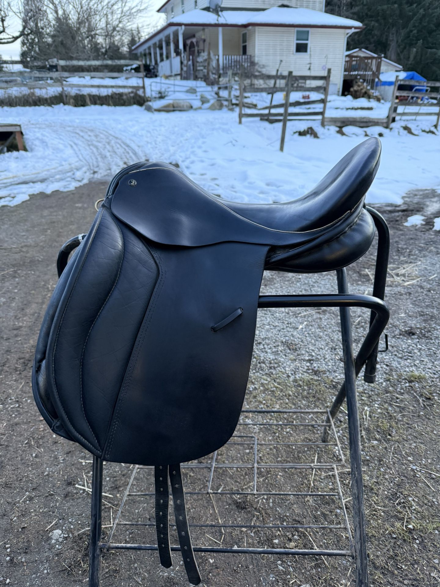 18” Dressage Saddle 