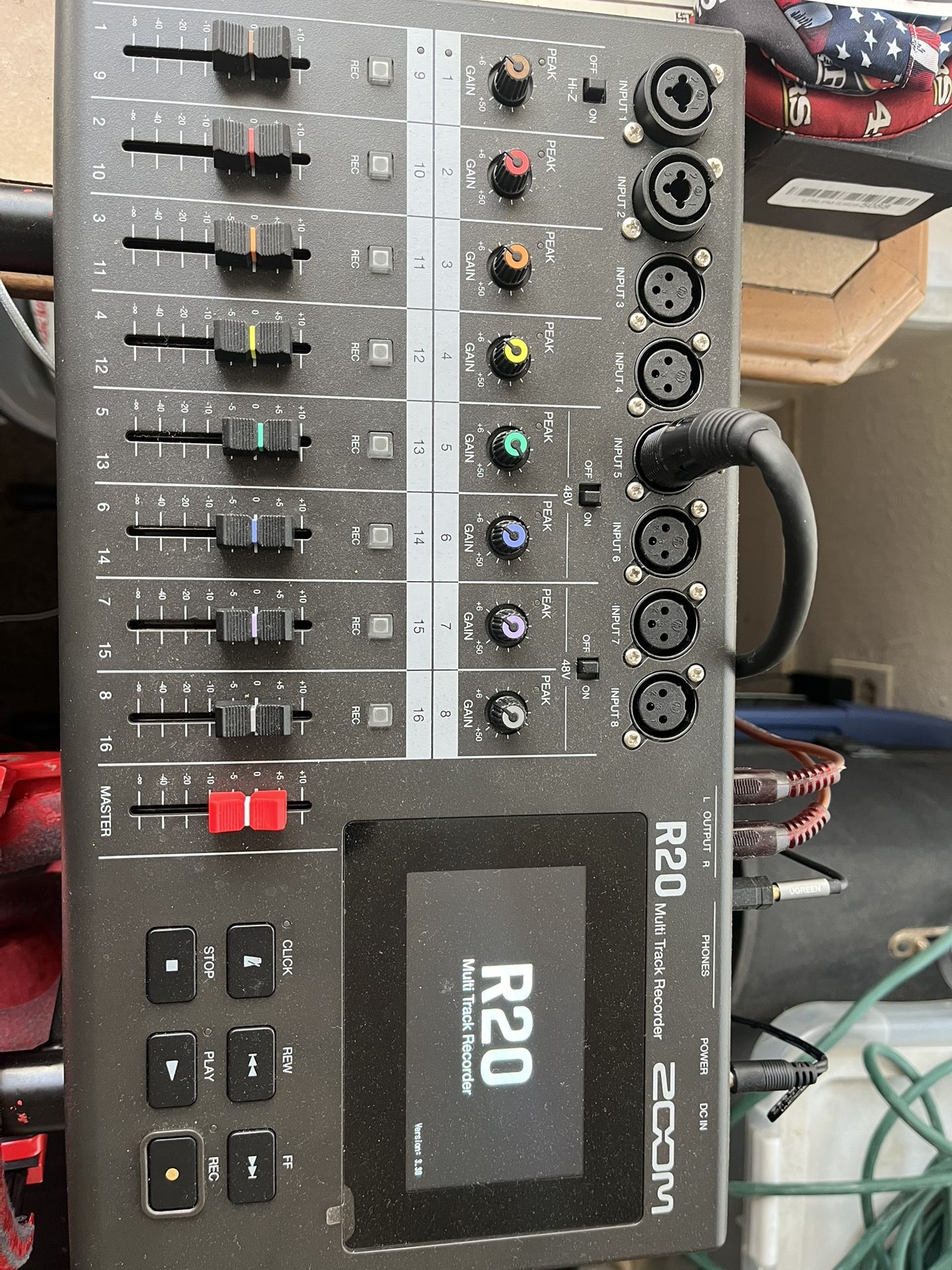Zoom R20 Multitrack Recorder, Akai Mpk Mini Keyboard, At 2020 Microphone