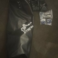 Punching bag with accessories 