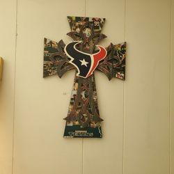 Texans Cross