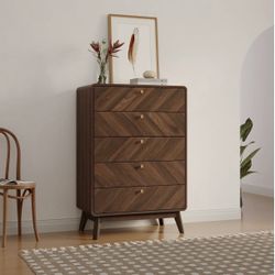 Theo mid-century modern walnut finish 5-drawer dresser ，IF2251