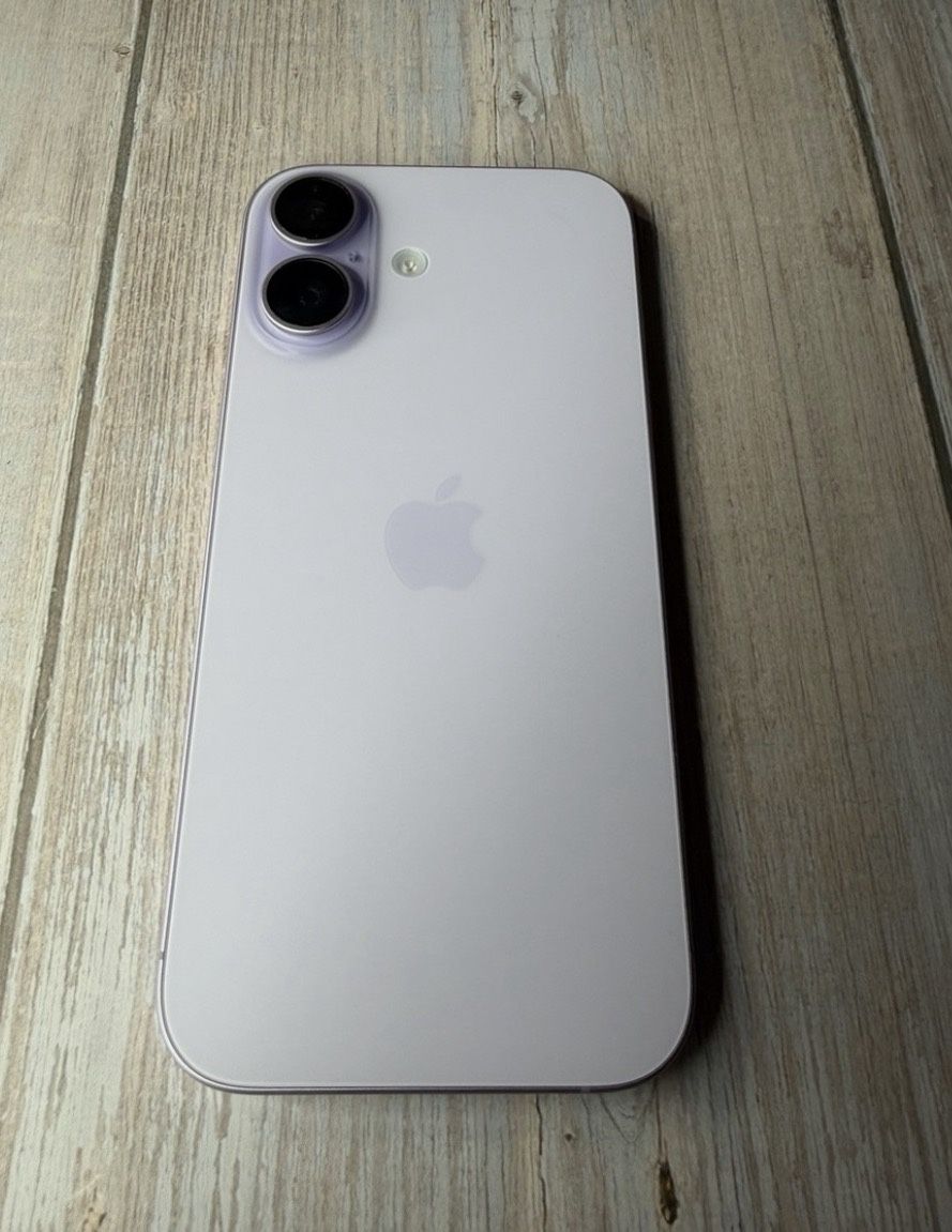 iPhone 17 AT&T 256GB Lavender (New) for Sale in Fontana, CA - OfferUp