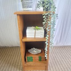 Rare Vintage Top Small Bookcase Sidetable For Sale 