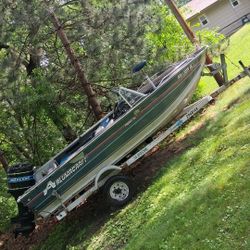 Alumacraft With Mercury Outboard 