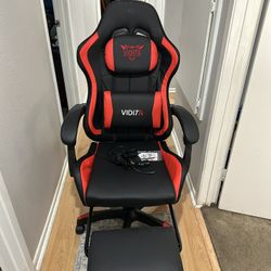 Vibrating Gamer Chair 