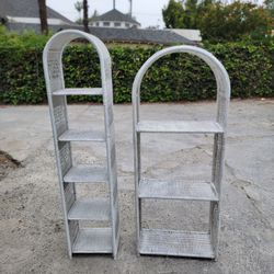 Arched White Wicker Shelfs