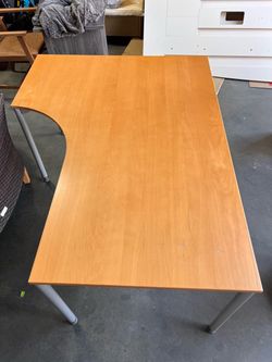 BIG SUNDAY SALE‼️Get Upto 70% OFF‼️IKEA corner desk