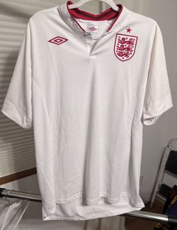 Super Nice Authentic Umbro Jersey “England” Mens Size 44 / XL
