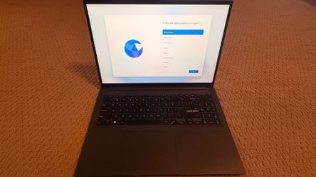 ASUS VivoBook Laptop – Ryzen 7 Processor