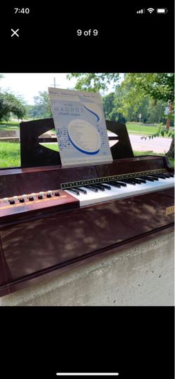 Magnus electric organ