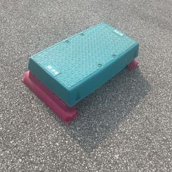 Step2 step stool for children