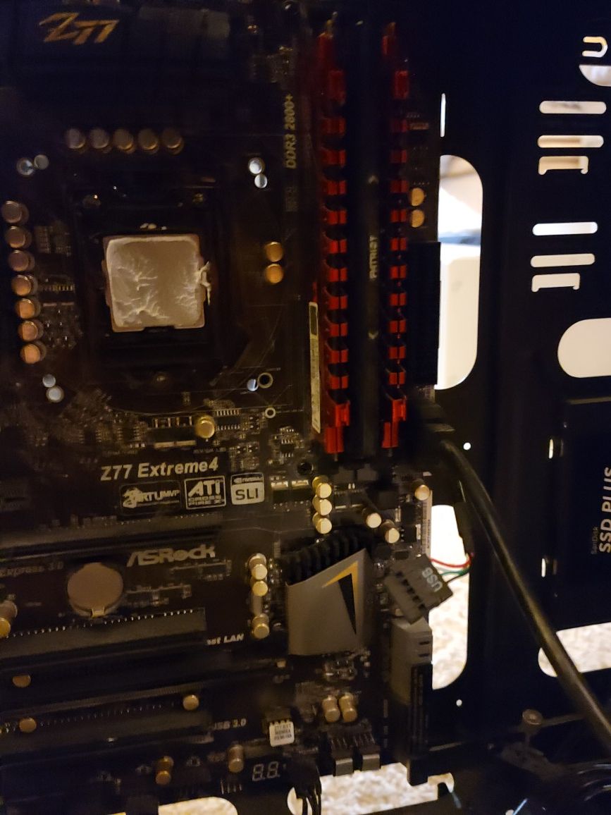 AsRock Z77 Extreme4 Motherboard, i7-2600k, 16 GB DDR3 RAM