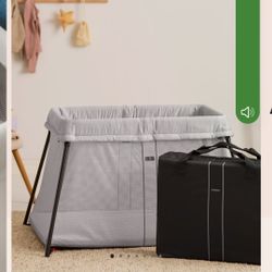 Babybjorn Lightwait Traveling Crib Brand New