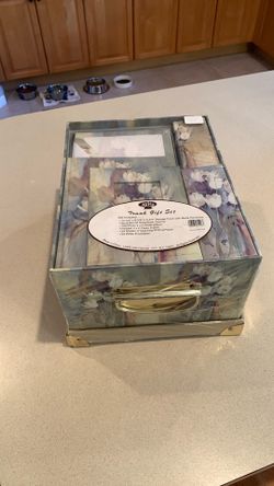 Trunk Gift Set