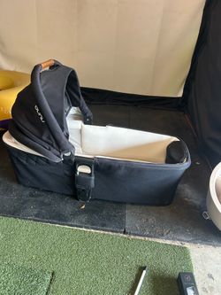 Nuna Mixx bassinet