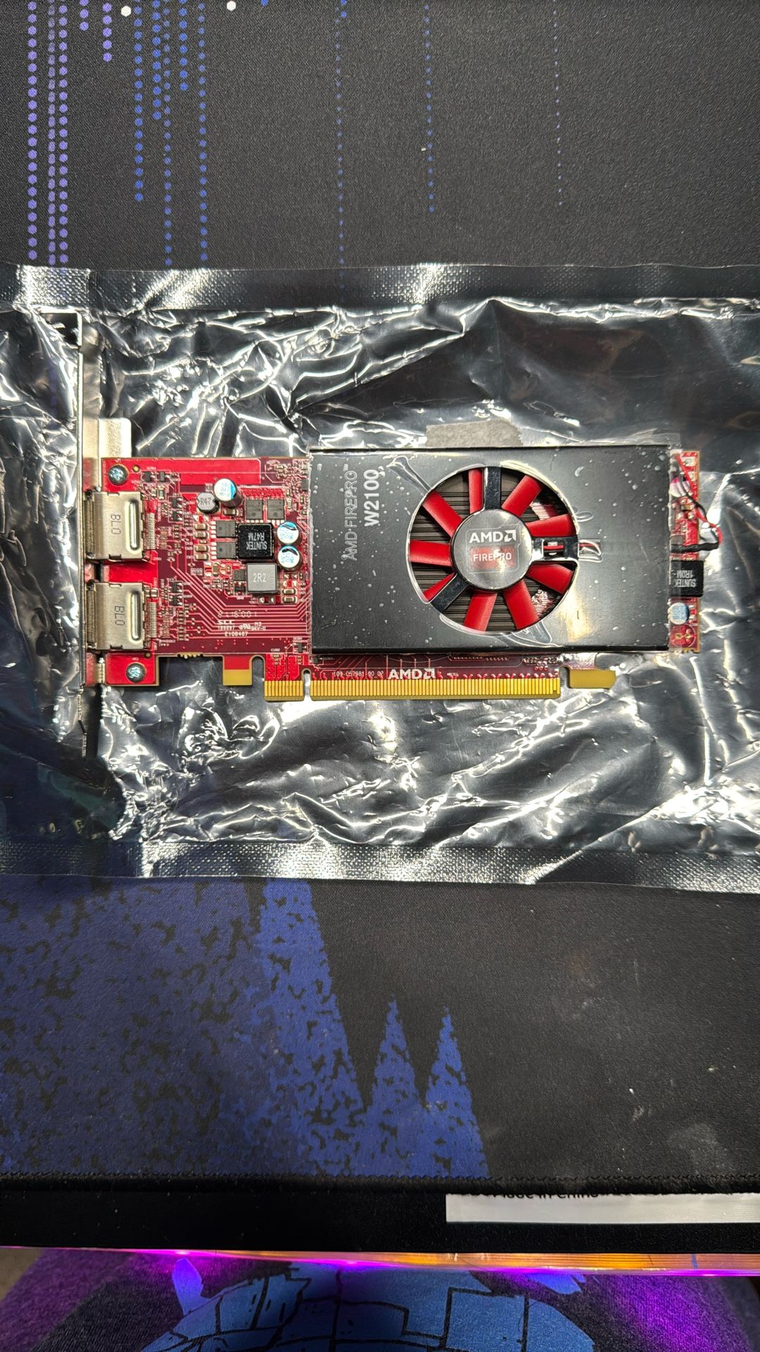 Amd Firepro W2100 (Graphics Card Works Perfectly!)