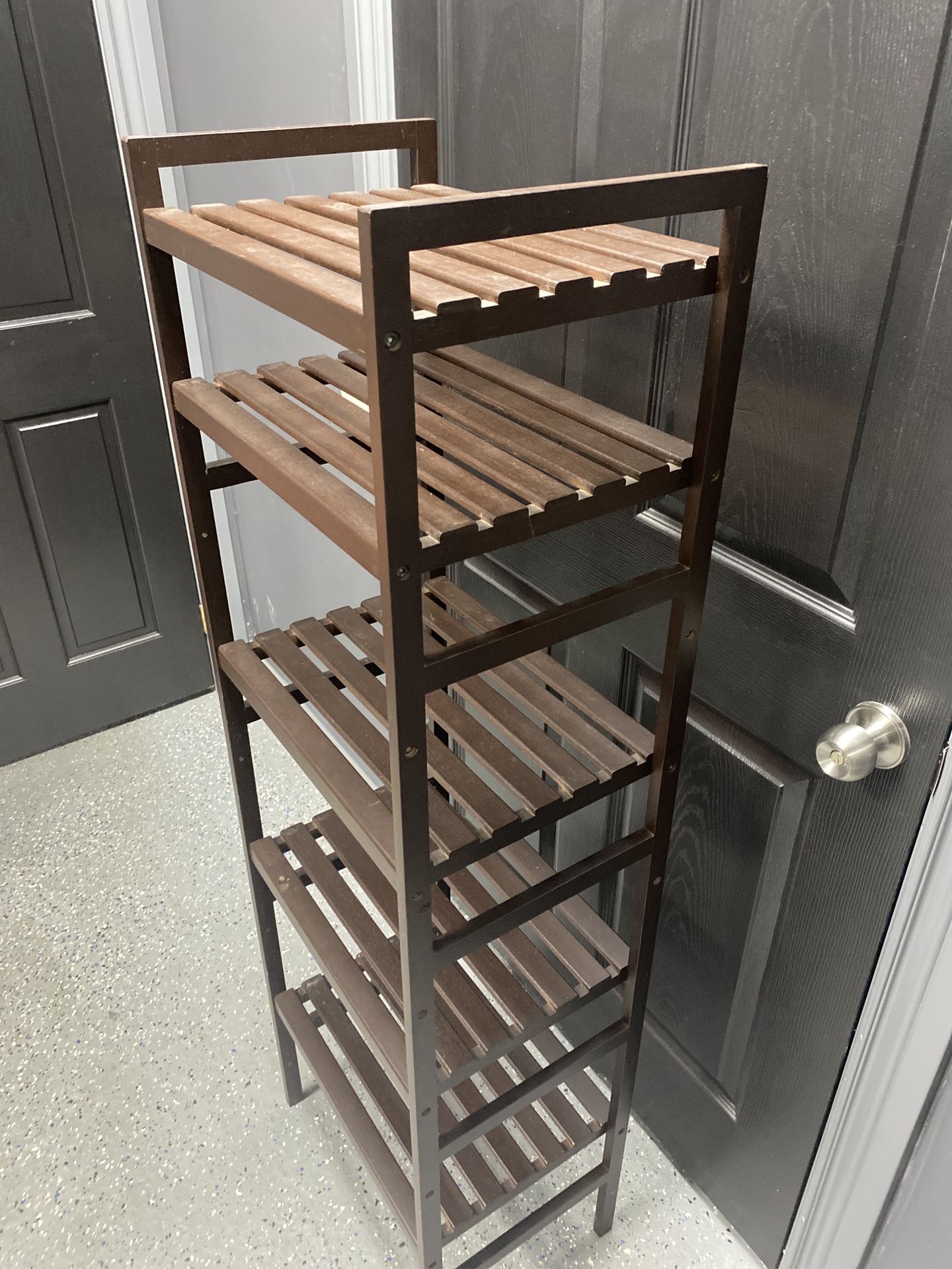 5-Tier Wooden Shelf – Stylish, Sturdy & Multi-Purpose