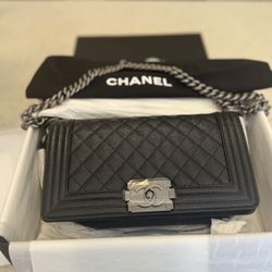 AUTHENTIC BOY CHANEL HANDBAG-RUTHENIUM