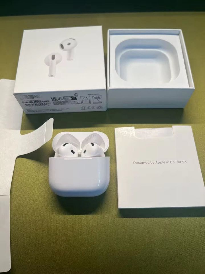 AirPods 4 