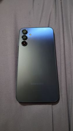 Samsung Galaxy A15 (Cracked) - Factory Reset + Unlocked w/ Inactive SIM (read below)