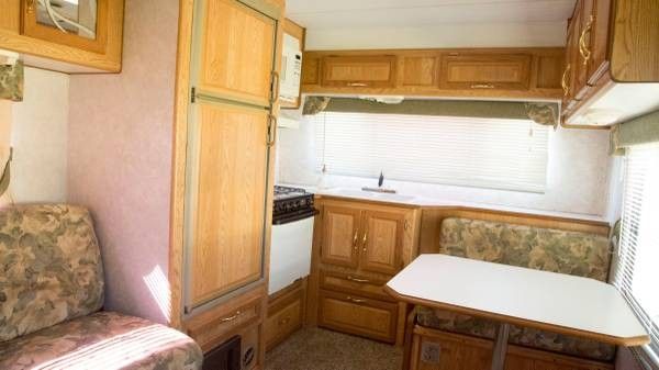 RV Travel Trailer 2000 Sunline Solaris 26ft!!!!!!