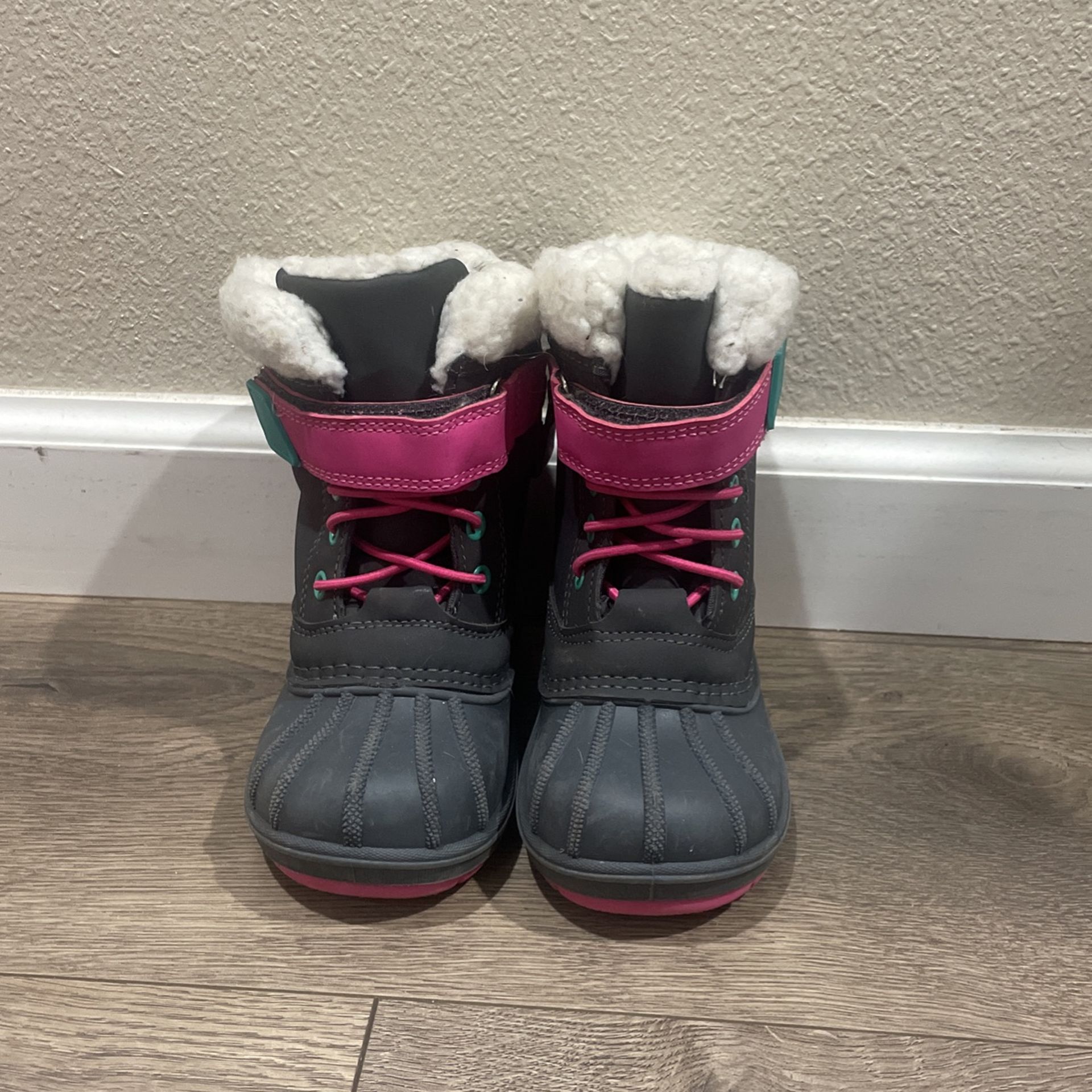 Winter Boots 7T