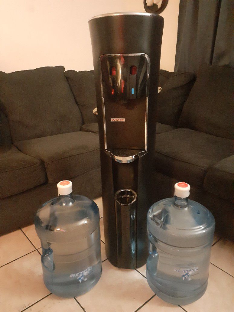 Nexus Water Dispenser, Hot And Cold