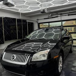 Mercury Milan Premier 