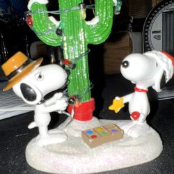 RETIRED  DEPT 56 Peanuts Spike & Snoopy’s Christmas Cactus Adapter Paint Repair