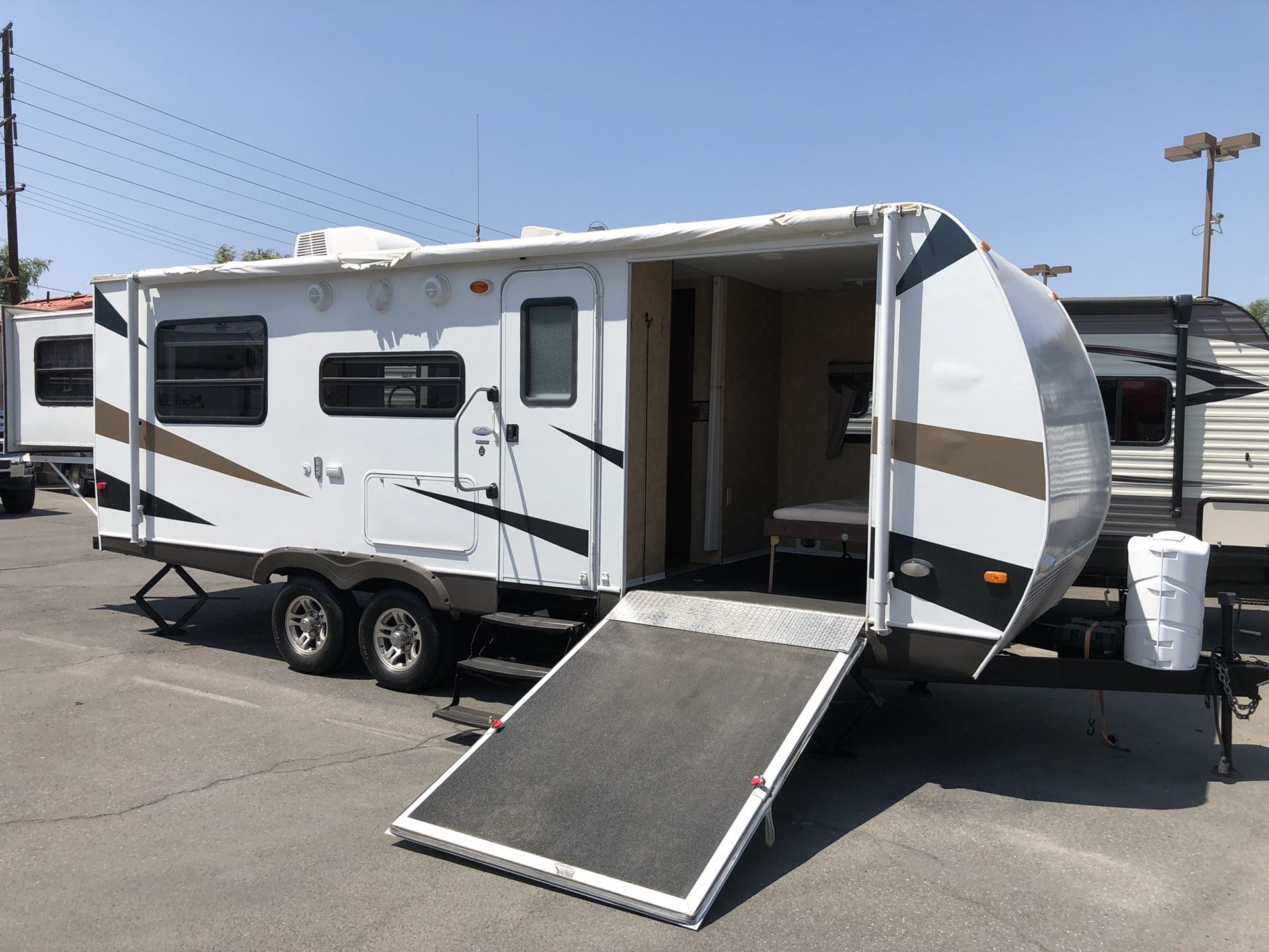 2010 Keystone Outback 230RS toy hauler trailer RV