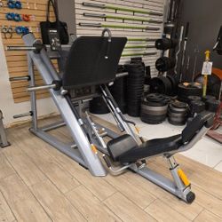 Precor Angled Leg Press Plate Loaded Workout Commercial Gym Equipment Exercise Fitness Machine