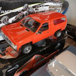 Redcat RC Lowrider Truck Nissan hardbody founders edition