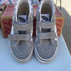 Boy’s Vans shoes