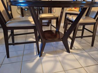 Cindy Crawford Dining Table