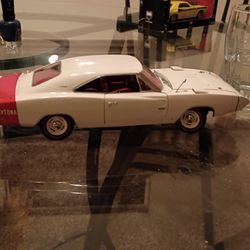 Daytona Die Cast Car. 