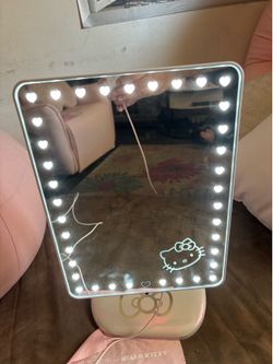 Impressions Vanity Hello Kitty Bluetooth Mirror