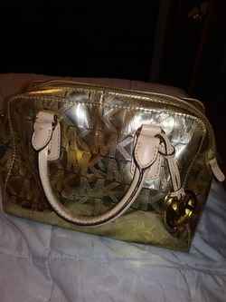 MK Purse good condition