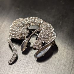 Stunning Sausage Dog Dachshund Sparkly  Diamanté CZ Brooch 