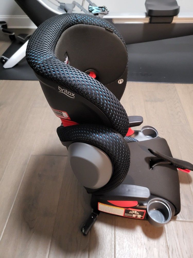 Lightly Used Britax Highpoint 2stage Belt Positioning Booster Car Seat